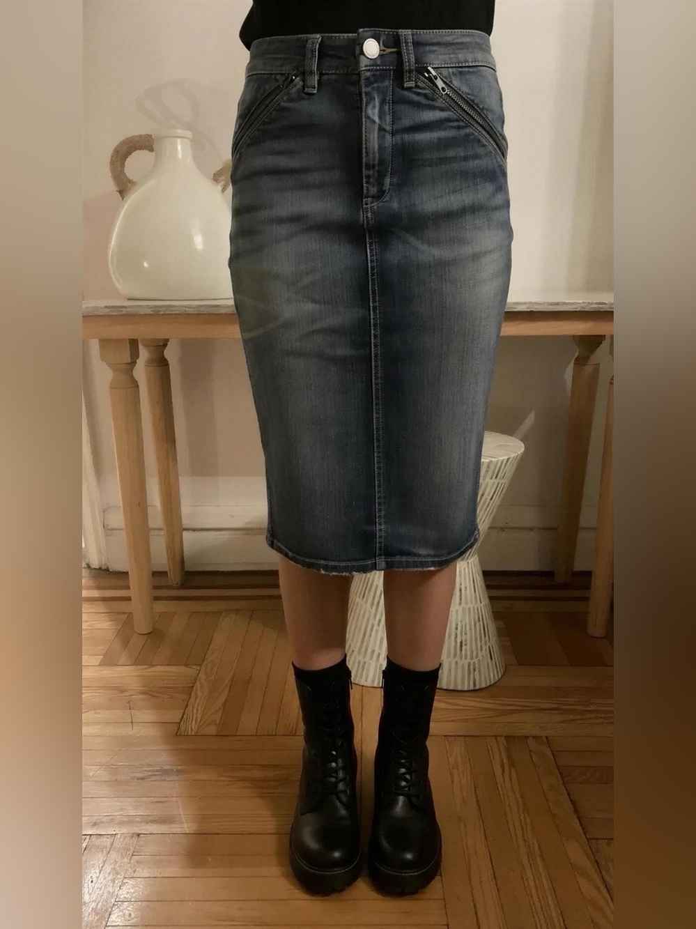 Blank NYC High Waisted Denim jean Pencil Skirt/ size 26